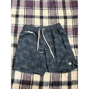 Vuori Banks Shorts Mens Medium Tropical Palm Tree Blue Performance Athletic Run